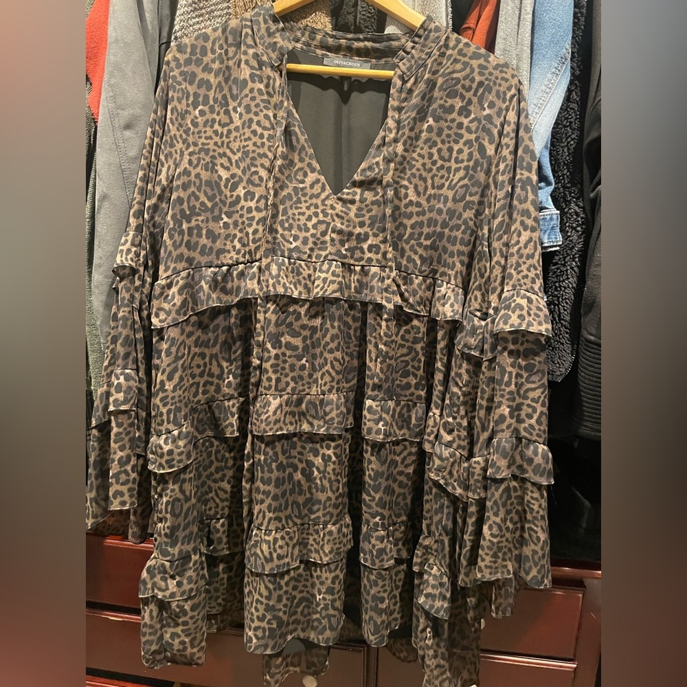 Flowy swing babydoll cheetah print dress